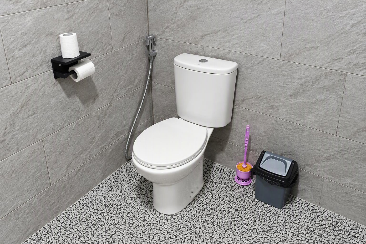 Badezimmer-WC — Junior Suite mit Gartenseite