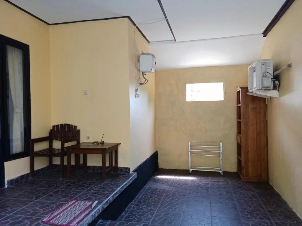 Covered outdoor area of the Dormitory